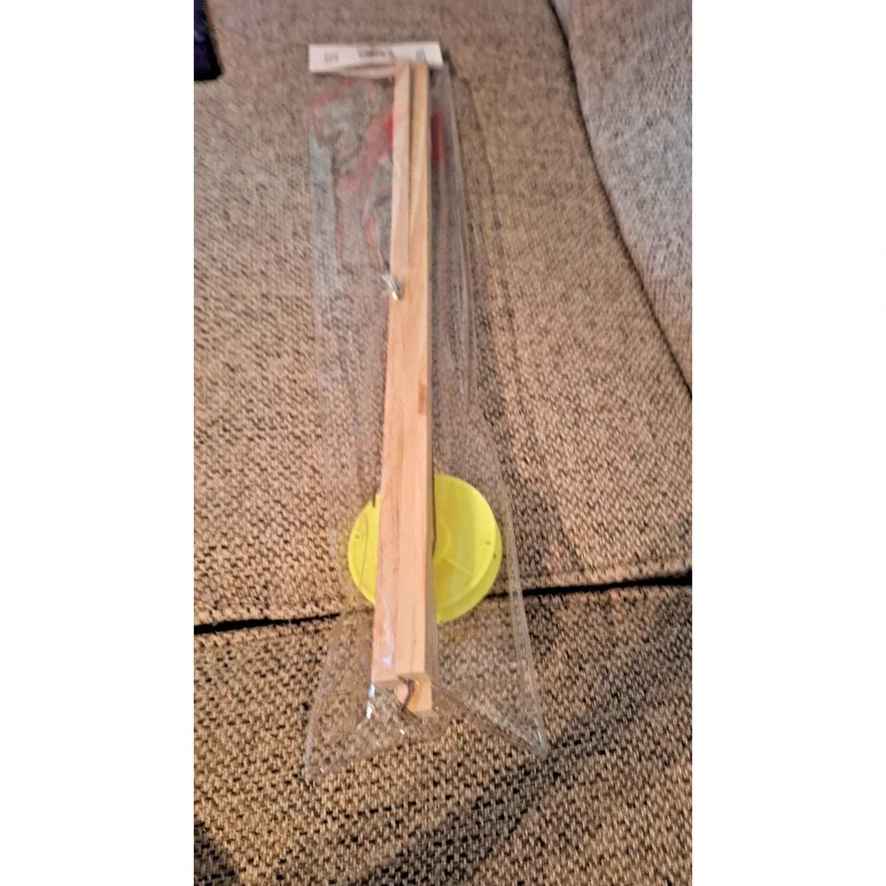 Ice Fishing Wood Tip-Up High Visibility Flag Light-weight wood‎ frame, Brown